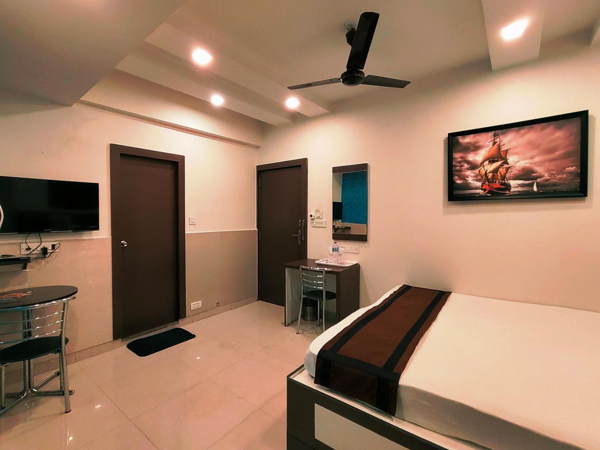 Hotel Steam 加尔各答 外观 照片